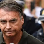 Bolsonaro pede aval de Moraes para receber filhos no Dia dos Pais