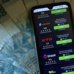 Estudo mostra cifra alarmante que brasileiros perderam com bets em 2025