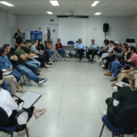 Reunião destaca experiência do paciente da UTI Geral da Santa Casa de Marília. Encontro faz parte das ações de humanizacão e contínuo aprimoramento. Entenda