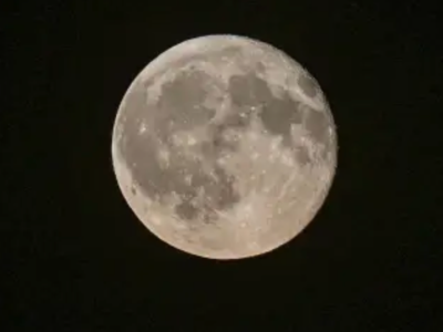 Veja as primeiras imagens da cratera na Lua após impacto de foguete da SpaceX
