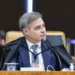 Pressão sobre o PT: Mendonça determina entrega de provas e documentos ao TSE