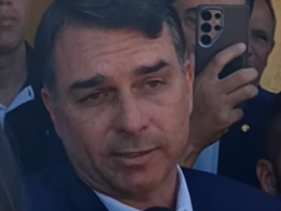 AGORA: “Moraes virou o grande articulador da campanha de Lula”, dispara Flávio Bolsonaro sobre encontro na casa do ministro; VEJA VÍDEO
