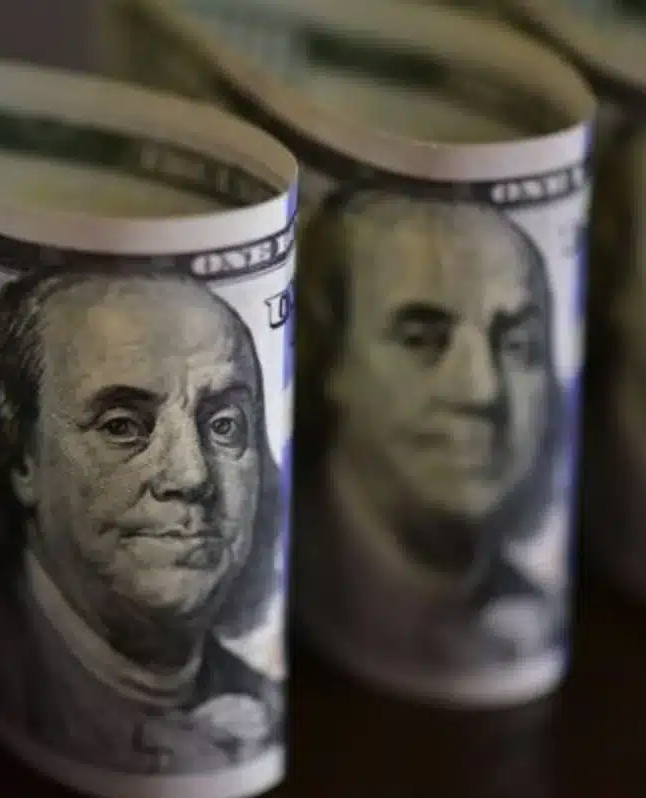 No momento, você está visualizando Urgente: JPMorgan rebaixa recomendação para o Brasil, dólar sobe e Bolsa desaba