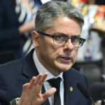 Família de Alexandre de Moraes sofre derrota na Justiça em ação contra senador