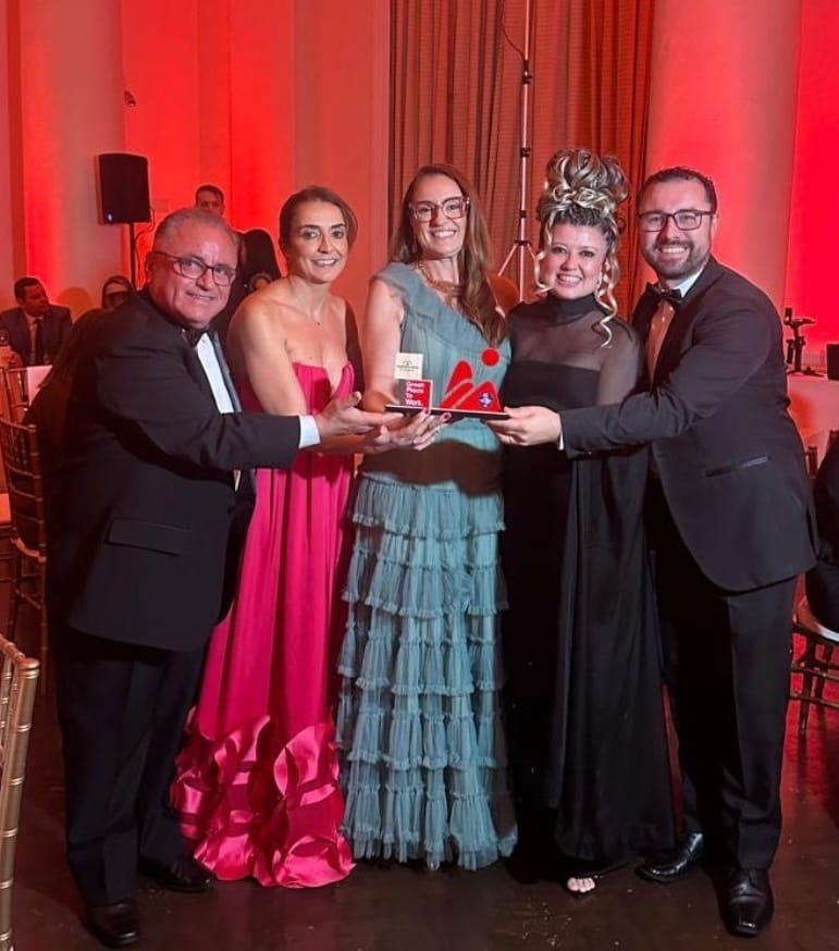 No momento, você está visualizando Sicredi está entre as Melhores Empresas para Trabalhar na América Latina pelo segundo ano consecutivo. Confira o reconhecimento do Great Place To Work® (GPTW). Veja importância para a comunidade Sicredi