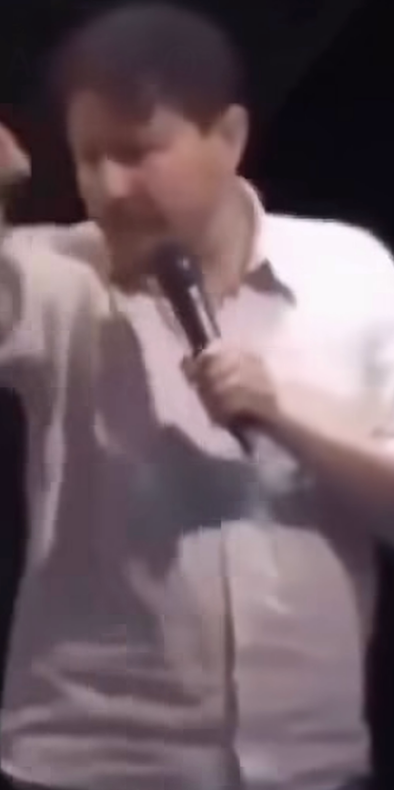 No momento, você está visualizando Marqueteiro do MBL chama Jesus Cristo de “retardado” e provoca revolta nas redes. Veja vídeo