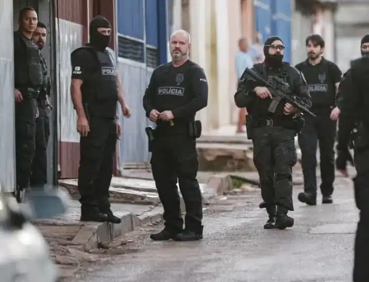 No momento, você está visualizando Extra TBN: PC em operação para barrar atentado que aconteceria em debate: “tinham as plantas dos prédios”