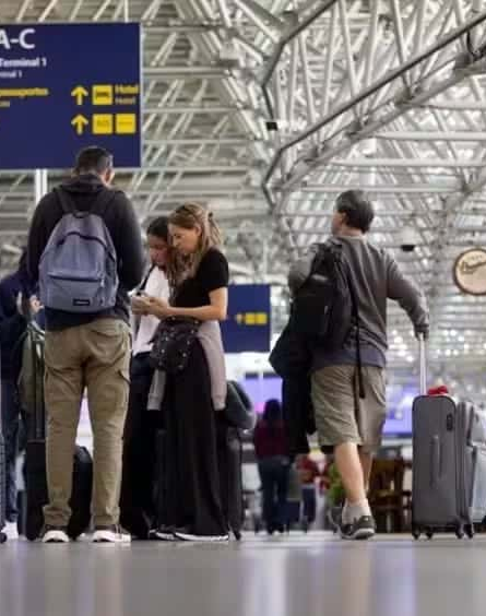 No momento, você está visualizando Brasil registra queda no número de turistas internacionais, VEJA