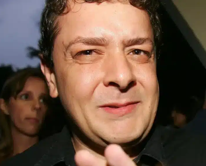 No momento, você está visualizando Urgente: Flávio Dino manda abrir inquérito para defender Lulinha em vazamento