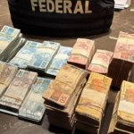 Mais de R$ 6 bilhões e 5 milhões de aposentados do INSS prejudicados. PF apreende dinheirc vivo e mira aliados de vice-líder de Lula no Senado