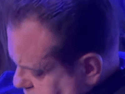 Presidente do PSD, Gilberto Kassab cai no sono durante primeiro debate presidencial de 2026, VEJA VÍDEO