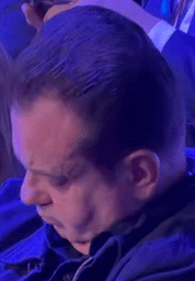 No momento, você está visualizando Presidente do PSD, Gilberto Kassab cai no sono durante primeiro debate presidencial de 2026, VEJA VÍDEO