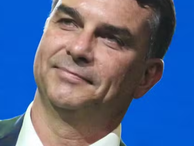 Eleições 2026: Flávio aparece à frente de Lula e assume liderança, aponta pesquisa Quaest, VEJA NÚMEROS
