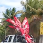Veículo oficial da UFRN é flagrado transportando bandeiras de candidatos do PT em Natal; VEJA VÍDEO