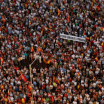 Protestos contra ‘invasão’ de imigrantes reúnem milhares de pessoas em cidades da Espanha