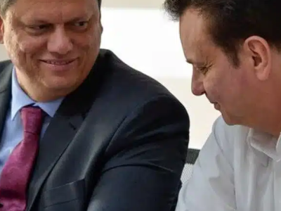 Entorno de Tarcísio vai pra cima de Kassab e pede explicações