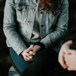 Transtorno bipolar: risco de morte prematura é 60% maior em pessoas com a doença. Pesquisa mostra maior mortalidade por doenças clínicas, acidentes e suicídio. Acompanhamente é muito importante