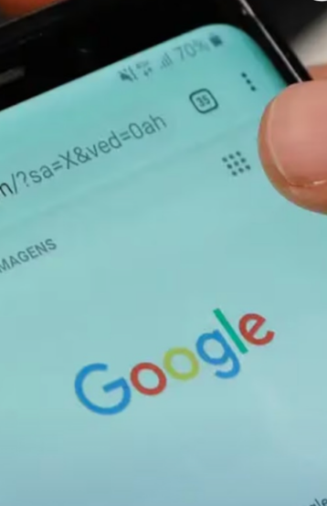 No momento, você está visualizando 97 médicos falsos criados por IA no YouTube são identificados pelo governo e Google é acionado; SAIBA MAIS