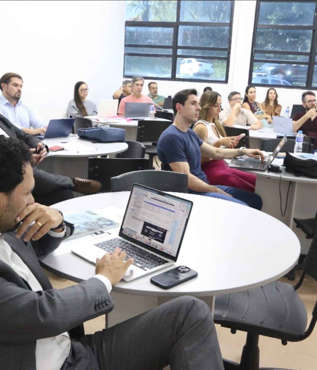 No momento, você está visualizando Programa de Pós-Graduação em Direito da Unimar começa novas turmas de mestrado e doutorado com acadêmicos de diferentes regiões do Brasil