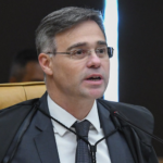 PF reforça segurança de André Mendonça; ministro tem usado colete à prova de balas e carro blindado desde quando assumiu inquéritos do Master e INSS