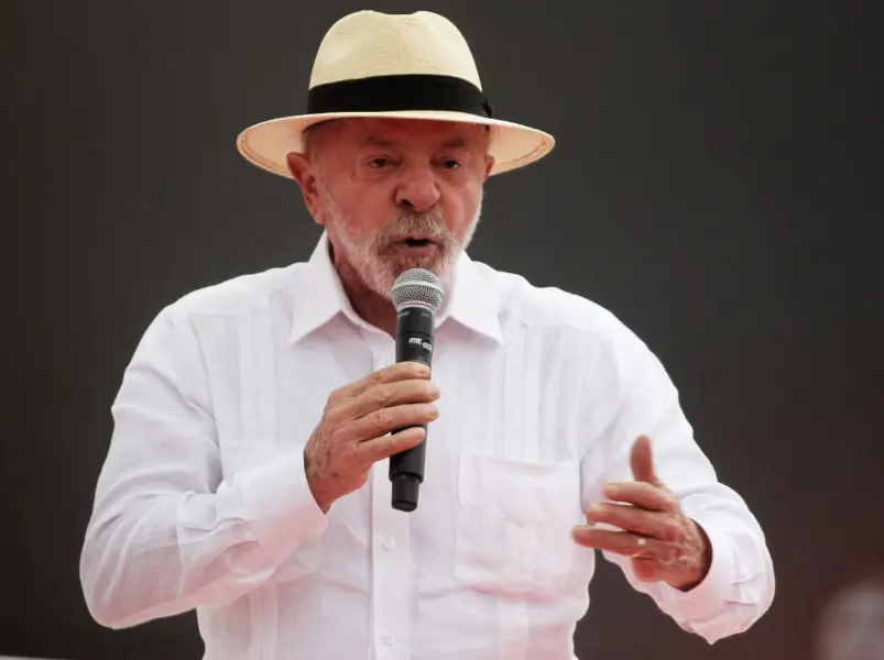 No momento, você está visualizando Lula: Trump sabe que eu já falei para ele não se meter nas eleições do Brasil