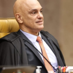 Moraes faz circo no STF. Ex-relator do inquérito das fake news tumultua o tribunal, fazendo aquilo de que acusou uma legião de advogados. Veja vídeo “STF virou uma Zona”
