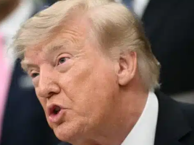 Governo Trump restringe vistos de sul-africanos por discriminação contra brancos