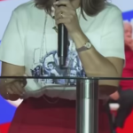 Janja ataca família Bolsonaro e manda recado a Michelle durante discurso: “ voltar às trevas;” VEJA VÍDEO