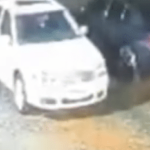 Carro é levantado pelo vento e casas foram destelhadas durante temporal no Paraná, VEJA VÍDEO