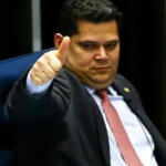 Urgente: mensagens entre Alcolumbre e Vorcaro são vazadas: “você é meu irmão”