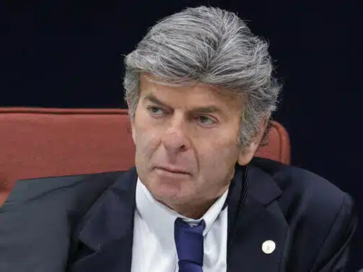 URGENTE: Fux derruba decisão de Dino que havia derrubado decisão de Mendonça sobre Nossa Senhora