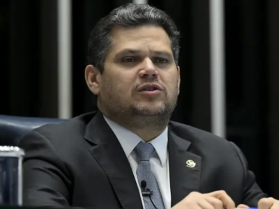 AGORA: Alcolumbre define data para votação que pode mudar a escala de trabalho; SAIBA QUANDO
