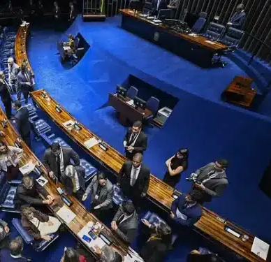 No momento, você está visualizando PL mira presidência da Câmara e do Senado, mas terá de enfrentar três obstáculos; Entenda