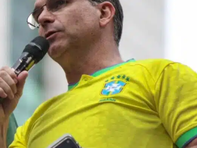 URGENTE: Ronaldo Caiado anuncia apoio a Flávio Bolsonaro no segundo turno