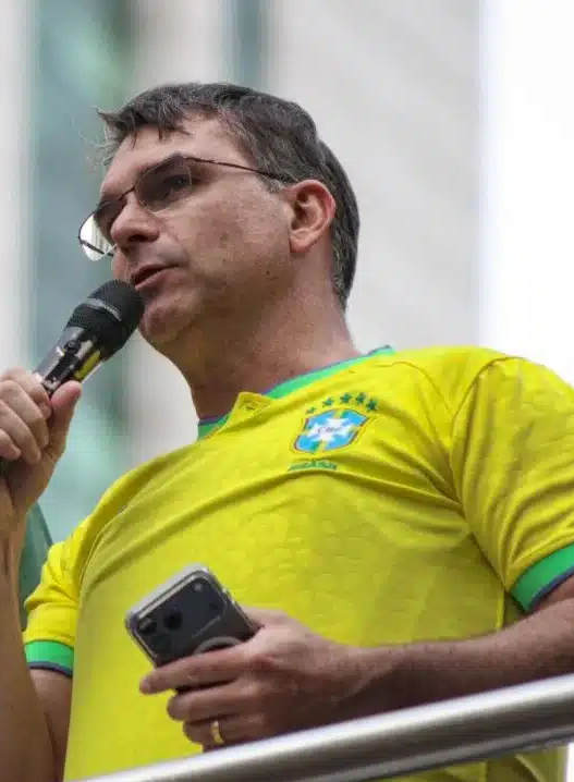 No momento, você está visualizando URGENTE: Ronaldo Caiado anuncia apoio a Flávio Bolsonaro no segundo turno