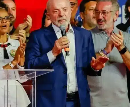 No momento, você está visualizando Campanha de Lula prepara “cardápio do medo” contra abstenção nas grandes cidades