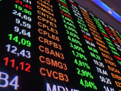 Estrangeiros despejam R$ 10,6 bilhões na Bolsa em um único dia após o primeiro turno; SAIBA MAIS