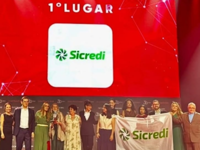 Sicredi é a Melhor Empresa para Trabalhar no Brasil pelo terceiro ano consecutivo. Mais uma vez conquista o 1º lugar no ranking GPTW Brasil 2026, na categoria Gigantes