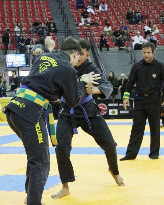 No momento, você está visualizando Marília recebe neste domingo (11) Circuito Interior de Jiu-Jitsu com cerca de 1.300 atletas de diversas cidades do Estado. Início é às 8h e entrada gratuita