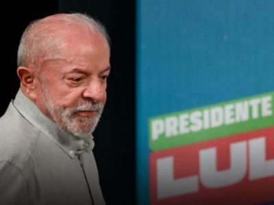 Campanha de Lula resgata “estratégia do medo” usada no passado para “roubar” votos de Flávio Bolsonaro; ENTENDA