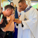 Padroeira Fest reúne cerca de 300 pessoas em dia de fé, solidariedade e diversão em Marília. Evento no Country Clube celebrou Nossa Senhora Aparecida com muitas atividades. Veja