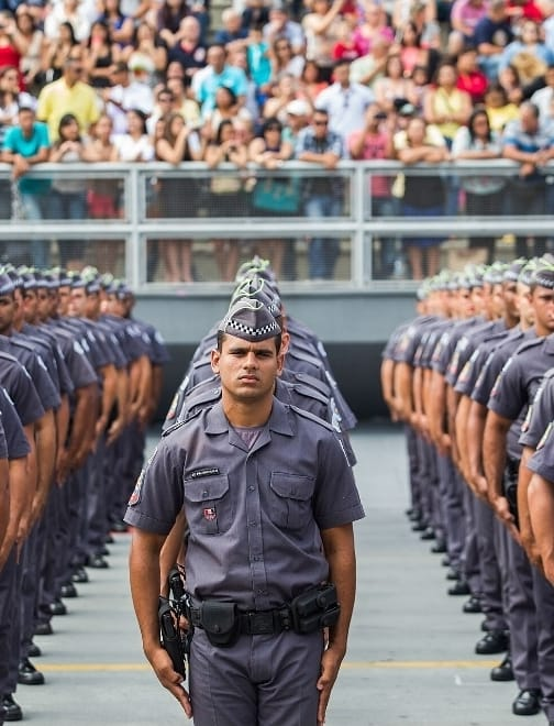 No momento, você está visualizando Picanha de novo? Servidores públicos, MEIs, autônomos, categorias essenciais e outros ficam de fora do fim da escala 6 x 1. Confira mais funções que não entram, como funcionários da Saúde, Segurança Pública e Privada, Limpeza Urbana, Saneamento, Policiais, Frentistas e os do Transporte, entre outras. Isso Lula não explicou