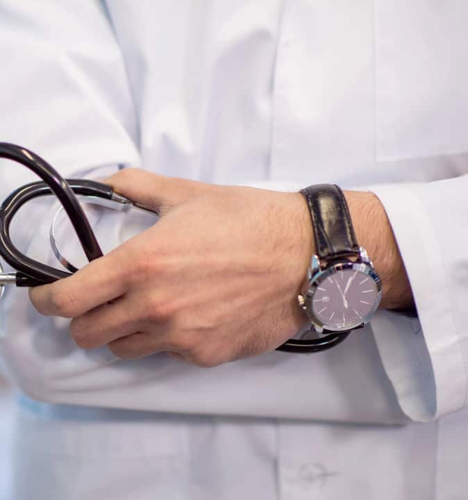 No momento, você está visualizando Senado aprova “OAB da Medicina”; entenda o que muda