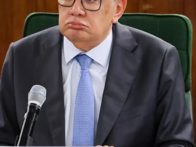 Decisão de Gilmar que autorizou participação de Renan em debate usou ação antiga do STF