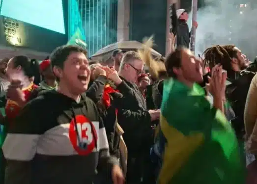 No momento, você está visualizando Mercados internacionais reagem à vitória de Lula com queda de ativos brasileiros, VEJA NÚMEROS