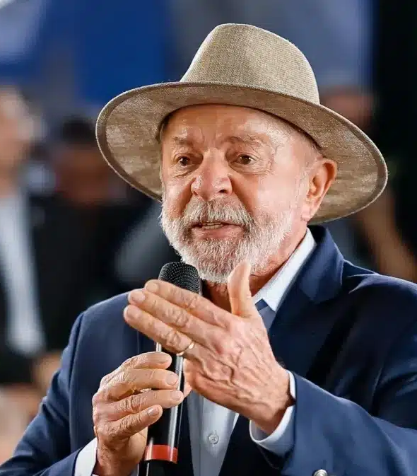 No momento, você está visualizando Controvérsia: 213 cidades que votaram em Flávio no 1º turno deram vitória a Lula no 2º, veja quais