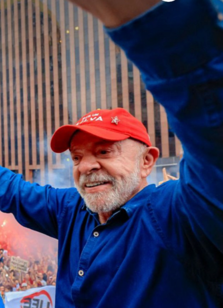 No momento, você está visualizando Vitória de Lula provoca explosão nas buscas pelo Paraguai, que crescem 900%